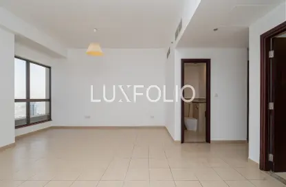 Apartment - 3 Bedrooms - 4 Bathrooms for sale in Shams 2 - Shams - Jumeirah Beach Residence - Dubai