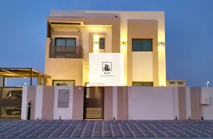Apartment - 5 Bedrooms - 4 Bathrooms for sale in Tilal City A - Tilal City - Sharjah