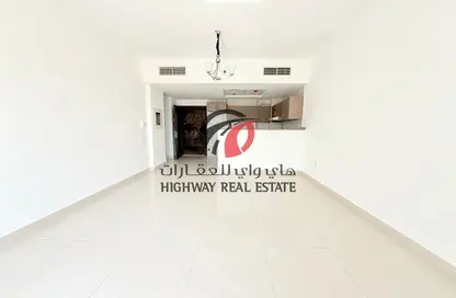 Apartment - 2 Bedrooms - 2 Bathrooms for rent in I D Blu Building - Al Warsan 4 - Al Warsan - Dubai