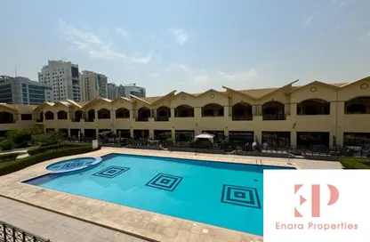 Villa - 4 Bedrooms - 5 Bathrooms for rent in Village 33 - Al Barsha 1 - Al Barsha - Dubai