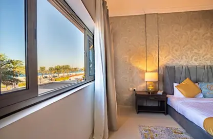 Room / Bedroom image for: Villa - 3 Bedrooms - 3 Bathrooms for rent in Sarai Apartments - Palm Jumeirah - Dubai, Image 1