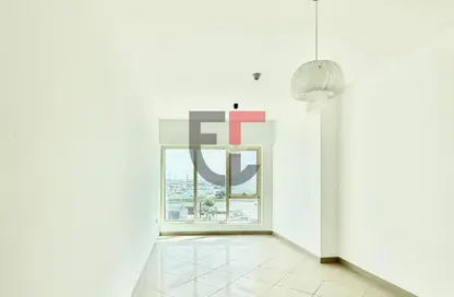 شقة - 2 غرف نوم - 3 حمامات للايجار في برج أيكون 1 - (JLT) مجمع M - أبراج بحيرة الجميرا - دبي