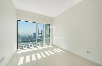 Apartment - 3 Bedrooms - 3 Bathrooms for sale in Grand Bleu Tower 1 - EMAAR Beachfront - Dubai Harbour - Dubai