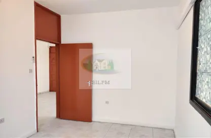 Apartment - 1 Bedroom - 1 Bathroom for rent in Airport Road - Abu Dhabi