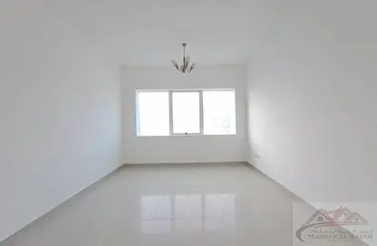 شقة - 2 غرف نوم - 3 حمامات للايجار في مساكن النهضة - النهدة - الشارقة