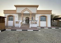 Outdoor House image for: Villa - 3 bedrooms - 4 bathrooms for rent in Gafat Al Nayyar - Zakher - Al Ain, Image 1