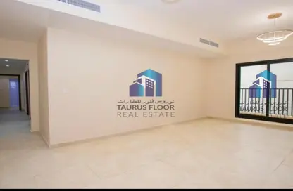 Apartment - 3 Bedrooms - 4 Bathrooms for rent in Salah Al Din Building - Al Khabisi - Deira - Dubai