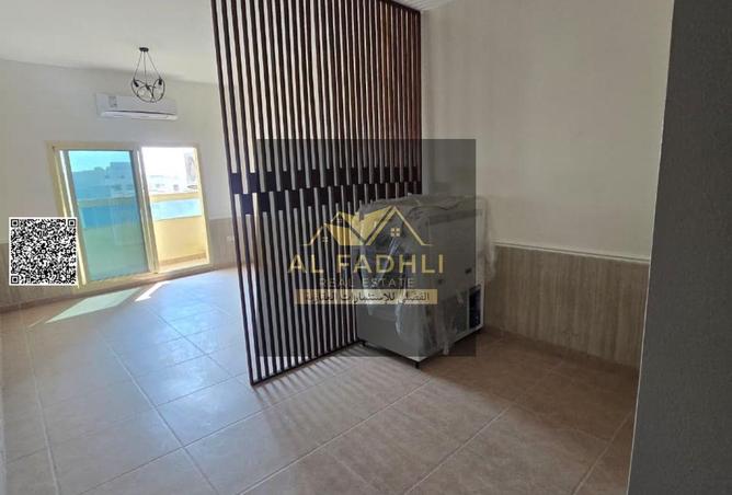 Two bedrooms and a living room for annual rent in 