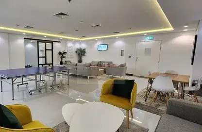 شقة - غرفة نوم - 2 حمامات للبيع في لوكي 1 ريزيدينس - قرية الجميرا سركل - دبي