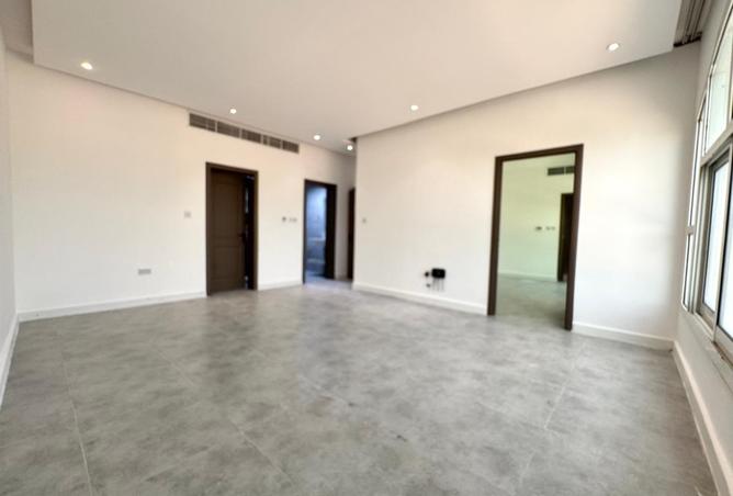 15388421 - Property Image 3