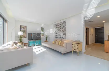 Villa - 5 Bedrooms - 5 Bathrooms for sale in Bloomingdale Townhouses - Bloomingdale - Dubai Sports City - Dubai