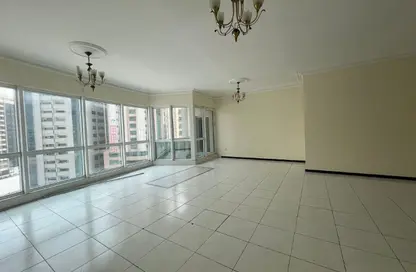 شقة - 3 غرف نوم - 4 حمامات للايجار في المجاز 2 - المجاز - الشارقة