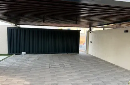 Villa - 4 Bedrooms - 7 Bathrooms for sale in Hoshi 1 - Hoshi - Al Badie - Sharjah
