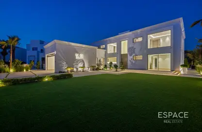 Villa - 5 Bedrooms - 6 Bathrooms for sale in Master View - Contemporary Cluster - Jumeirah Islands - Dubai