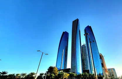 شقة - 2 غرف نوم - 3 حمامات للايجار في أبراج الاتحاد - شارع الكورنيش - أبوظبي