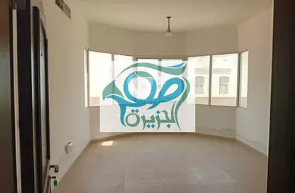 شقة - 1 حمام للايجار في مدينة خليفة - أبوظبي