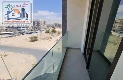 فيلا - 2 غرف نوم - 2 حمامات للايجار في مجمع مويلح - تجارية مويلح - الشارقة