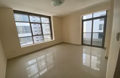 شقة - 2 غرف نوم - 3 حمامات للبيع في برج صحارى 3 - مجمع صحارى - النهدة - الشارقة