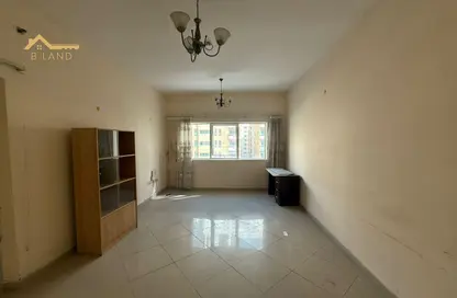 شقة - غرفة نوم - 1 حمام للايجار في كورنيش الخان - الخان - الشارقة شقة - غرفة نوم - 1 حمام للايجار في كورنيش الخان - الخان - الشارقة