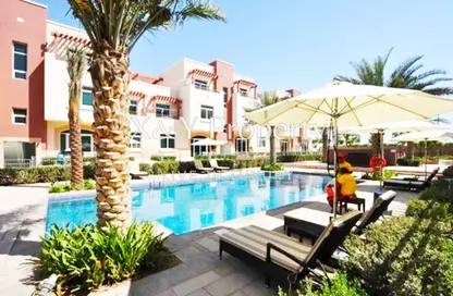 شقة - 1 حمام للبيع في قرية الخليج - الغدير - أبوظبي