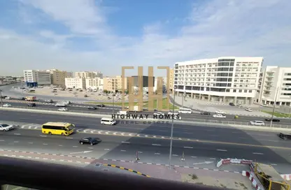 Apartment - 2 Bedrooms - 2 Bathrooms for rent in Muwaileh 29 Building - Muwaileh - Sharjah