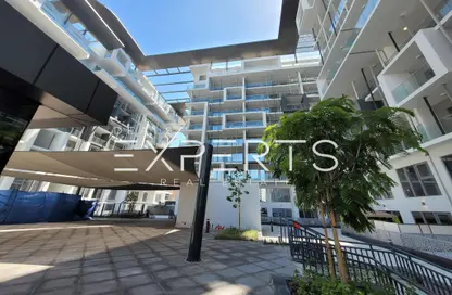 Apartment - Studio - 1 Bathroom for rent in Oasis 1 - Oasis Residences - Masdar City - Abu Dhabi