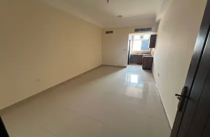 Apartment - Studio - 1 Bathroom for rent in Al Mowaihat 3 - Al Mowaihat - Ajman