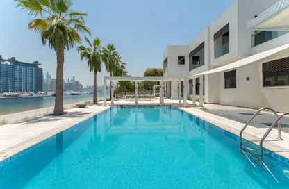 Villa - 5 Bedrooms - 6 Bathrooms for sale in Signature Villas Frond P - Signature Villas - Palm Jumeirah - Dubai