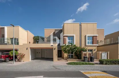 Villa - 4 Bedrooms - 6 Bathrooms for sale in Villa Lantana 2 - Villa Lantana - Al Barsha - Dubai