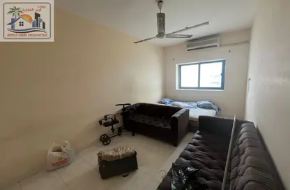 شقة - غرفة نوم - 2 حمامات للايجار في القليعة - الشرق - الشارقة