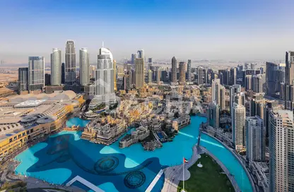 Apartment - 4 Bedrooms - 5 Bathrooms for rent in IL Primo - Opera District - Downtown Dubai - Dubai