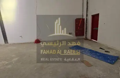 Warehouse - Studio - 1 Bathroom for rent in Umm Al Thuoob - Umm Al Quwain
