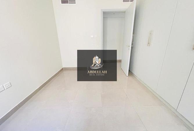 15879821 - صورة العقار 2