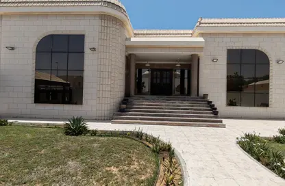 فيلا - 4 غرف نوم - 5 حمامات للايجار في شرقان - الحيرة - الشارقة