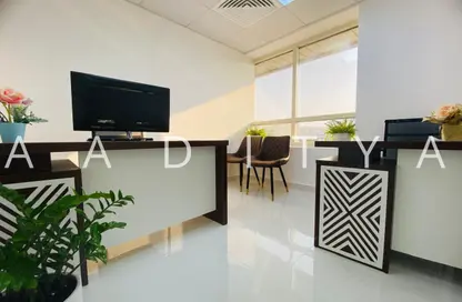 Office Space - Studio - 1 Bathroom for rent in Silver Home Building - Hor Al Anz - Deira - Dubai