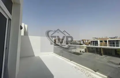 Townhouse - 4 Bedrooms - 3 Bathrooms for rent in Avencia - Damac Hills 2 - Dubai