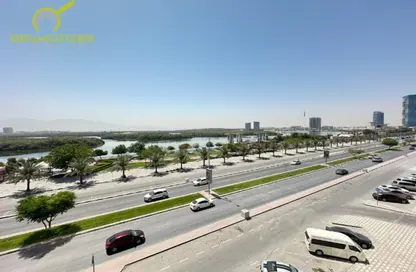 مكتب - استوديو للايجار في Al Naeem Twin Tower - دفن الخور - رأس الخيمة