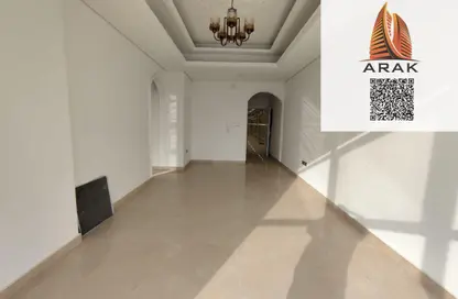 Apartment - 3 Bedrooms - 3 Bathrooms for rent in Al Mowaihat 3 - Al Mowaihat - Ajman