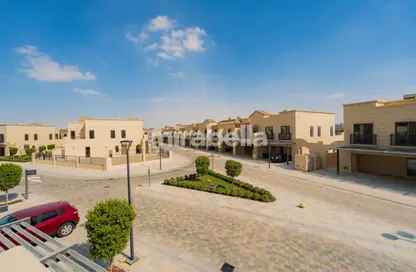 تاون هاوس - 3 غرف نوم - 4 حمامات للايجار في ياسمين لين - منطقة الجولف بالجميرا - دبي
