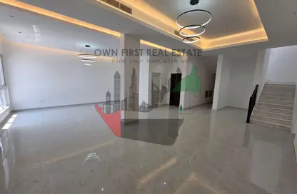 Villa - 4 Bedrooms - 6 Bathrooms for rent in Al Aweer 1 - Al Aweer - Dubai
