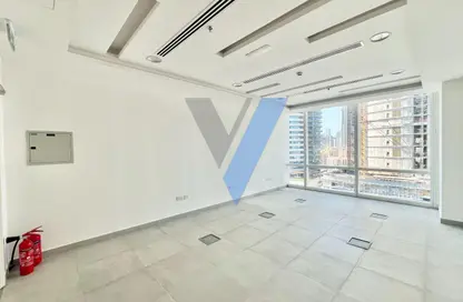 مكتب - استوديو للايجار في برج تماني - الخليج التجاري - دبي