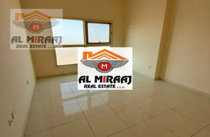 شقة - 2 غرف نوم - 2 حمامات للايجار في برج اللافندر - مدينة الإمارات - عجمان