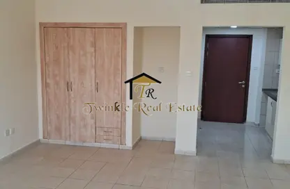 Apartment - 1 Bathroom for rent in G02 - Morocco Cluster - International City - Dubai