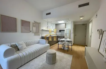 Apartment - 1 Bedroom - 2 Bathrooms for rent in Autumn 1 - Autumn - Seasons Community - District 15 - Jumeirah Village Circle - Dubai