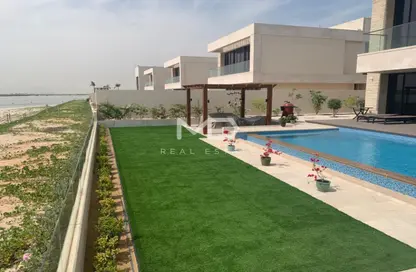 Villa - 5 Bedrooms - 6 Bathrooms for rent in HIDD Al Saadiyat - Saadiyat Island - Abu Dhabi