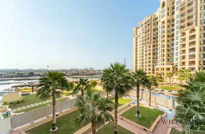 Apartment - 2 Bedrooms - 3 Bathrooms for sale in Marina Residences 2 - Marina Residences - Palm Jumeirah - Dubai