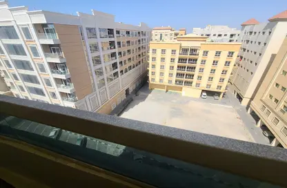 Apartment - 2 Bedrooms - 2 Bathrooms for rent in Al Thani Muwaileh - Muwaileh Commercial - Sharjah