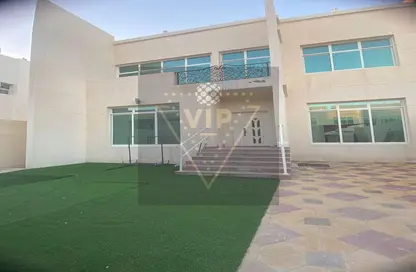 فيلا - 7 غرف نوم للايجار في مدينة محمد بن زايد - أبوظبي