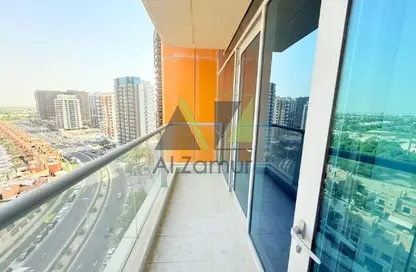 Apartment - 1 Bedroom - 2 Bathrooms for rent in Golf Tower - Dubai Sports City - Dubai