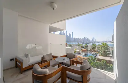 Apartment - 2 Bedrooms - 3 Bathrooms for sale in Viceroy - Palm Jumeirah - Dubai